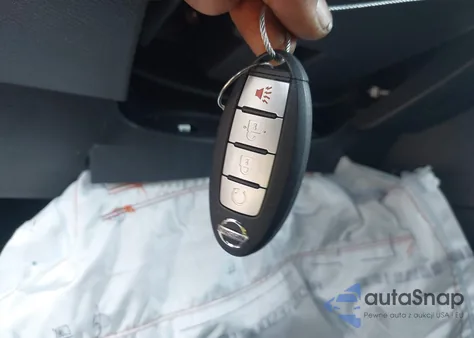 2020 Nissan Kicks Sr Xtronic Cvt из США, поврежденный, VIN 3N1CP5DV7LL543593